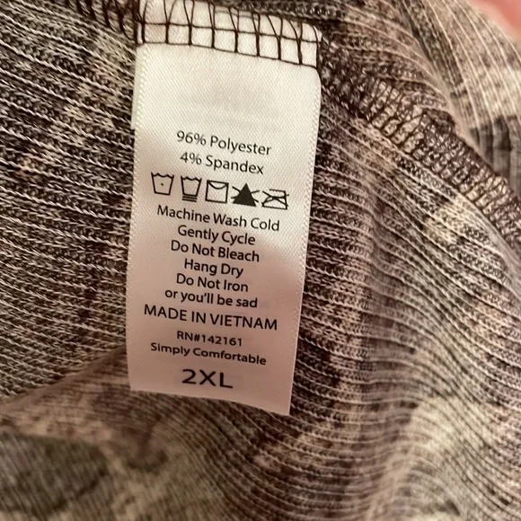 Nanette layering piece - Picture 3 of 3